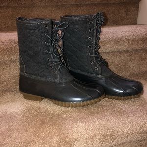 Duck Boots🍂